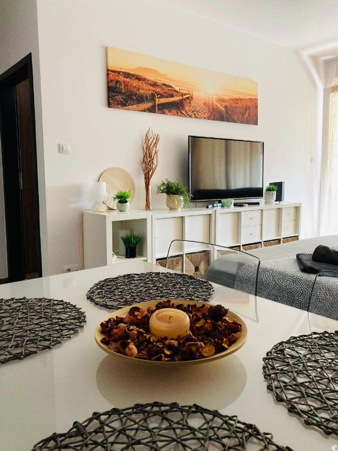 Corvin Boutique Apartment Parking In The Plaza Budapeşte Dış mekan fotoğraf