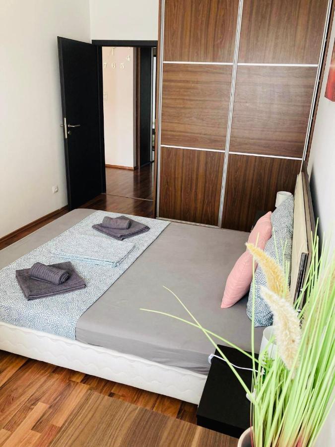 Corvin Boutique Apartment Parking In The Plaza Budapeşte Dış mekan fotoğraf